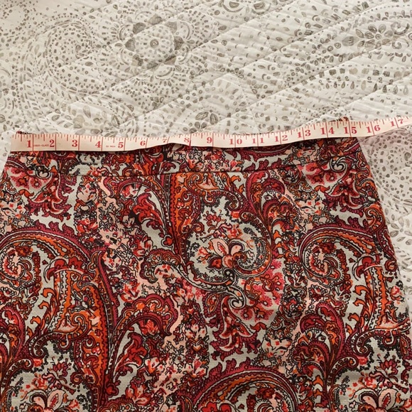 Loft Paisley, lined mini skirt Sz 4P - Picture 4 of 5